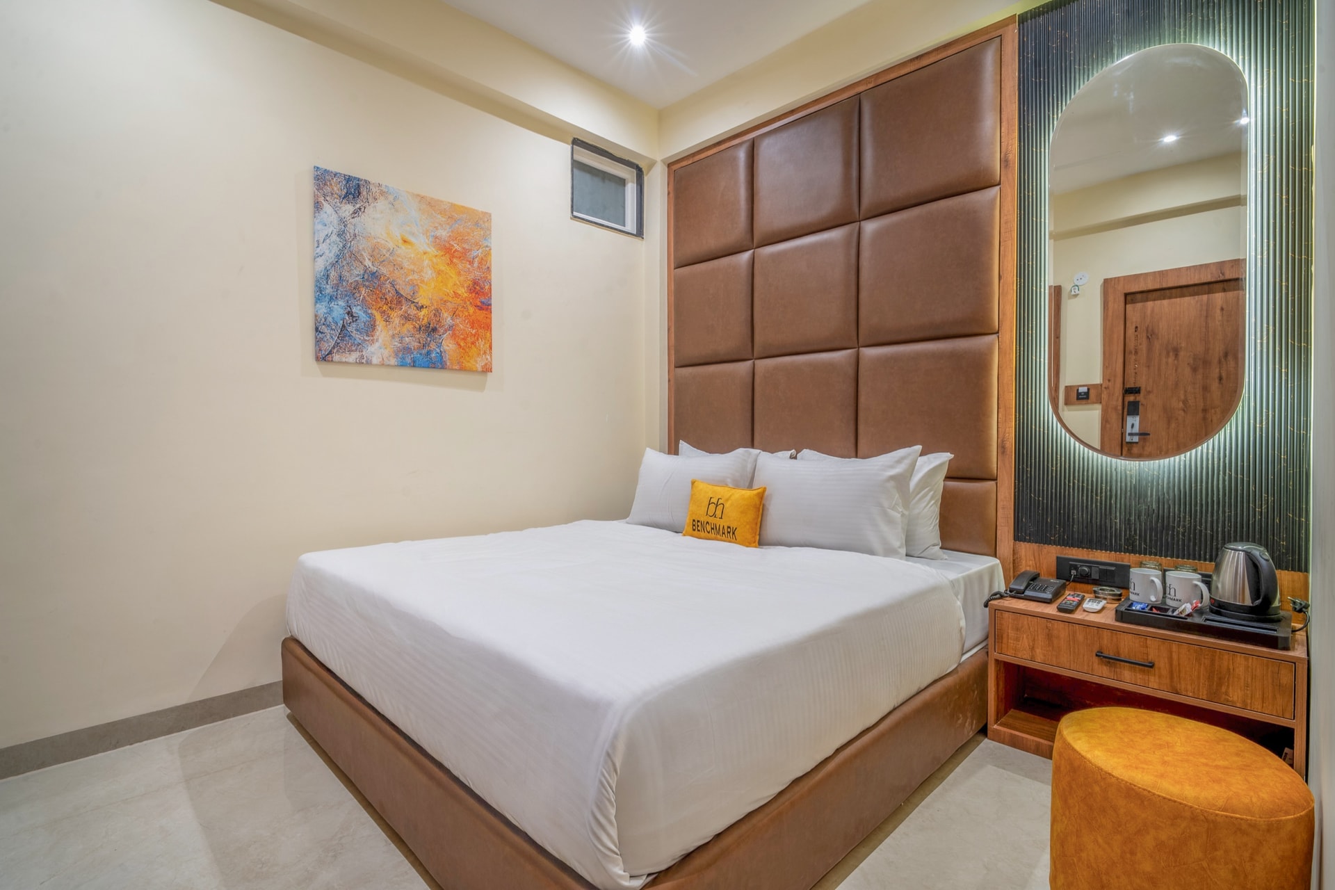 Benchmark Residence - Image 3