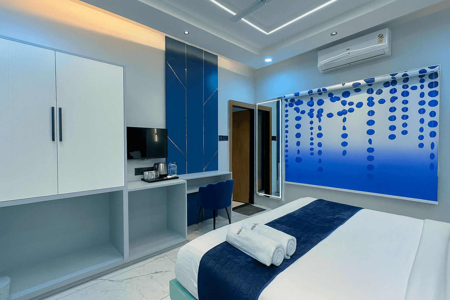 Suite Room With Jacuzzi — photo 3